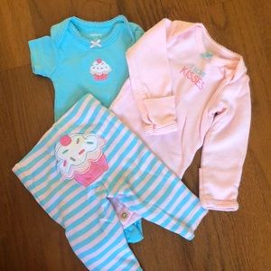 Carter’s 3pc Cupcake bodysuit set